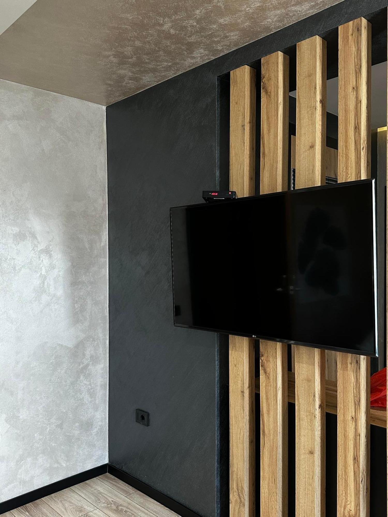 Zet Apartments - Bedroom & Bathroom พริสตีนา ภายนอก รูปภาพ